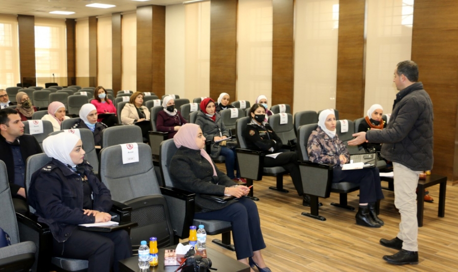 جامعة الشرق الأوسط MEU تستكمل جلساتها التدريبية بالتعاون مع مديرية الأمن العامِّ، ومؤسسة الملك الحسين  معهد العناية بصِحَّة الأسرة